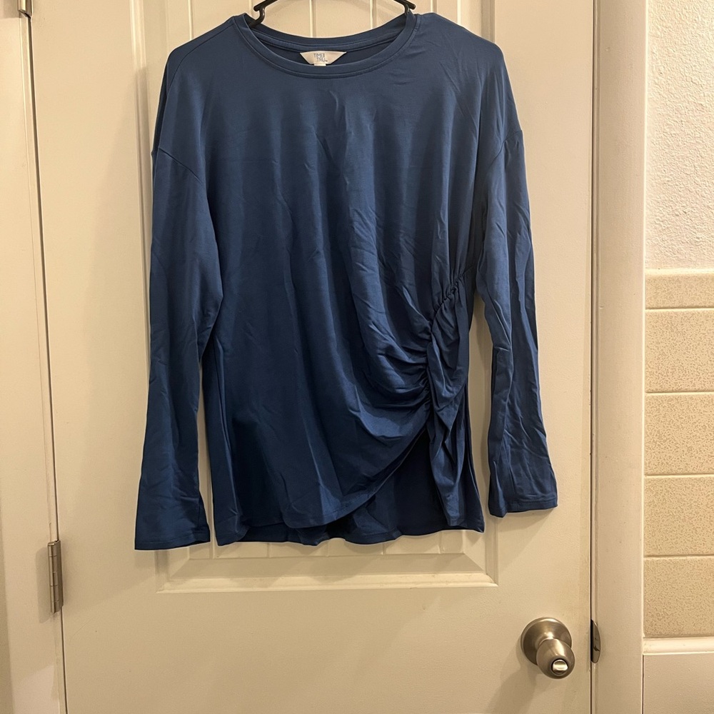 Time and Tru Sky Blue Long Sleeve Top